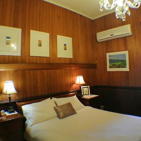 Wiss House Bed & Breakfast Kalbar Buitenkant foto