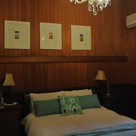 Wiss House Bed & Breakfast Kalbar Buitenkant foto