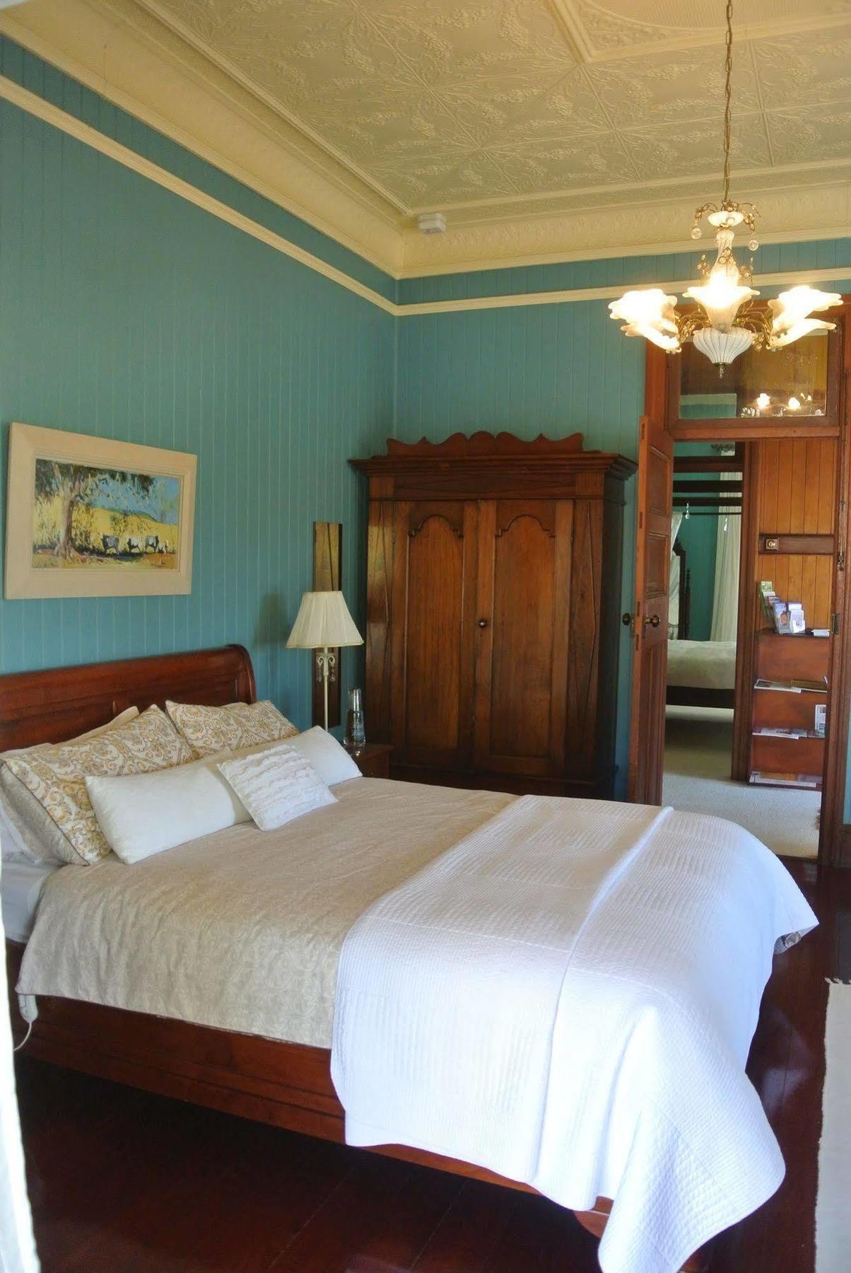 Wiss House Bed & Breakfast Kalbar Buitenkant foto