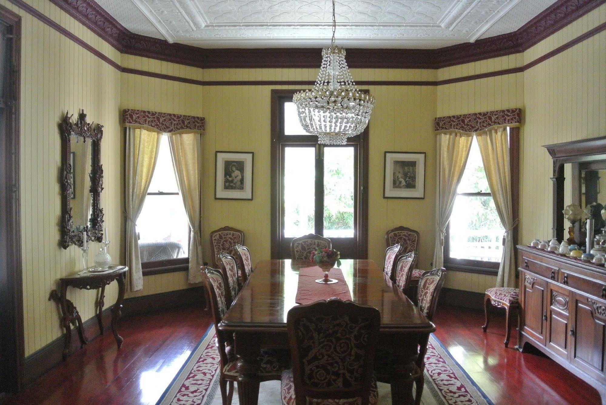 Wiss House Bed & Breakfast Kalbar Buitenkant foto